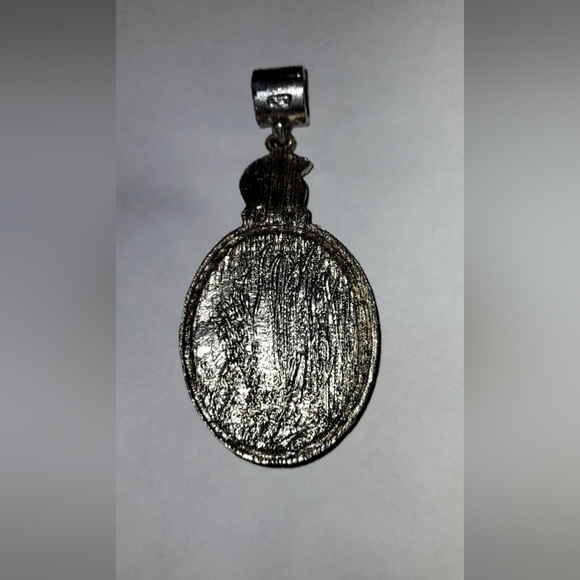 Elegant Silver and Turquoise Large Floral Roses Pendant - Picture 4 of 4